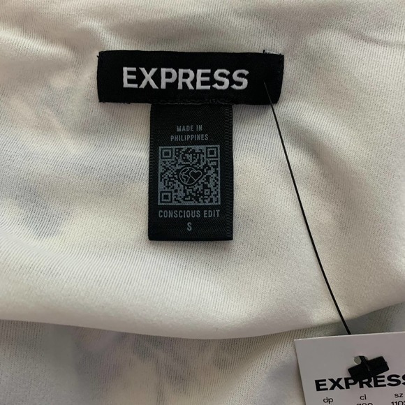 EXPRESS Black & White Floral Mini Dress - NWT - Picture 12 of 16